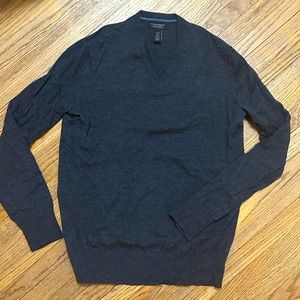 Banana Republic Merino wool sweater